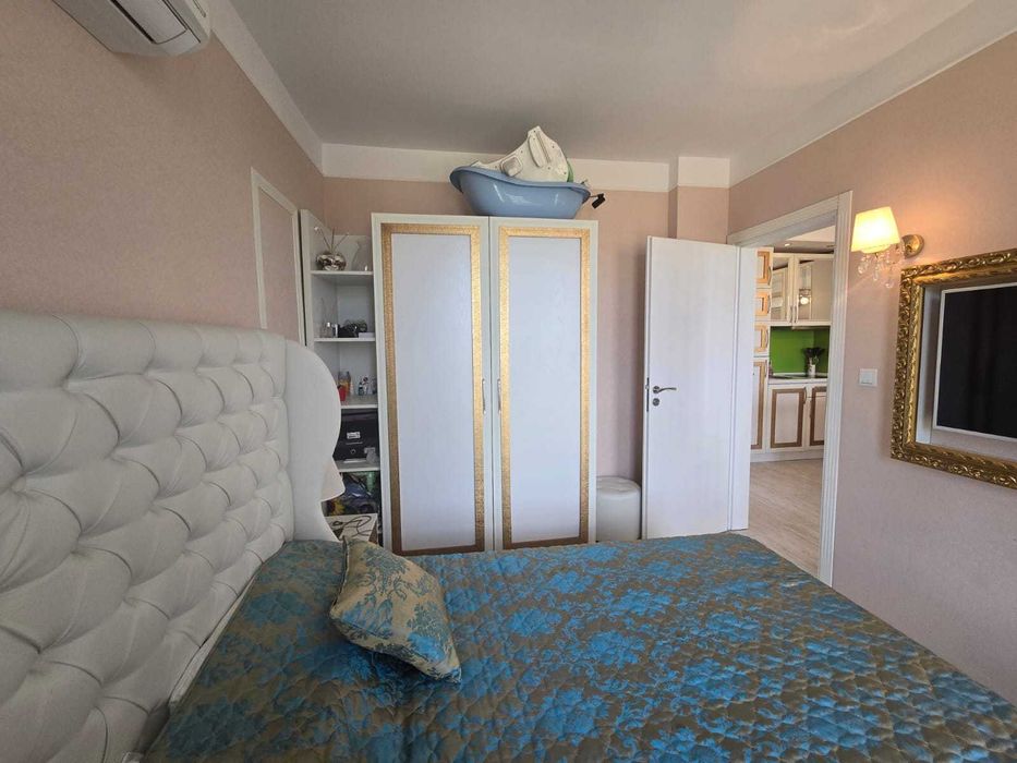 Продава се Тристаен апартамент в к.к. Слънчев бряг - 87 кв.м за 1551 €/кв.м - Снимка #21