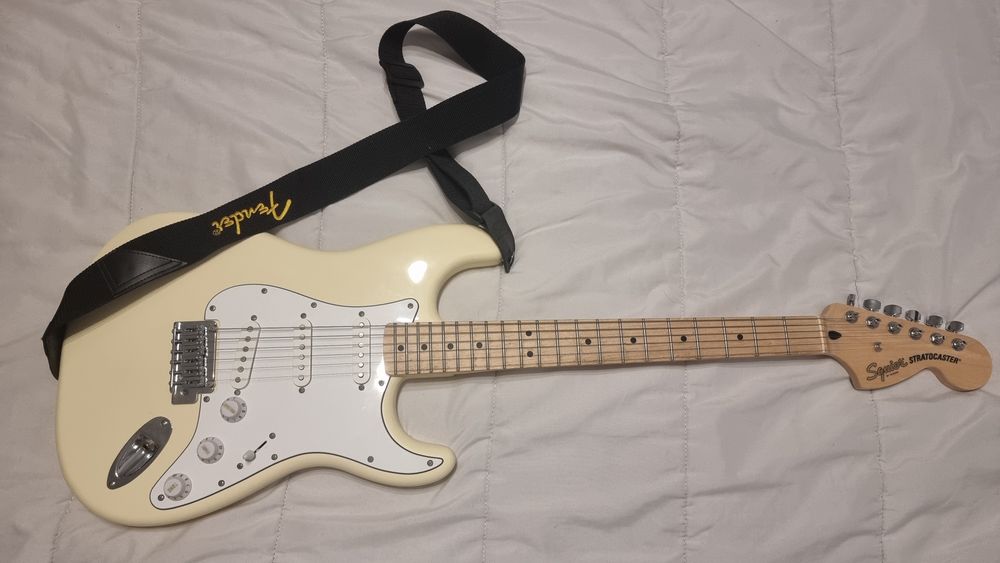 Китара Fender Squier Stratocaster Affinity Series