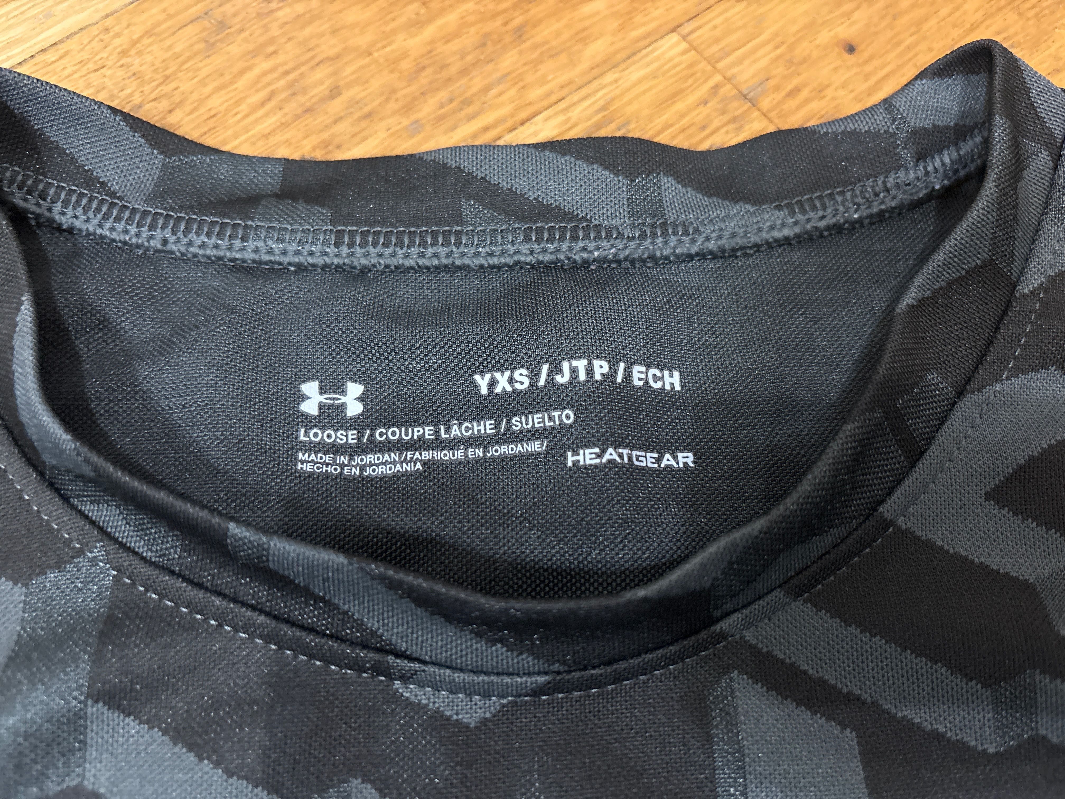 Under Armour детска тениска размер 122