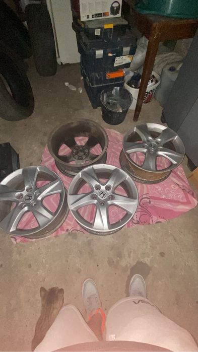 Vand jante r17 800 de lei