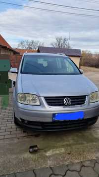 Volkswagen Touran cauta proprietar
