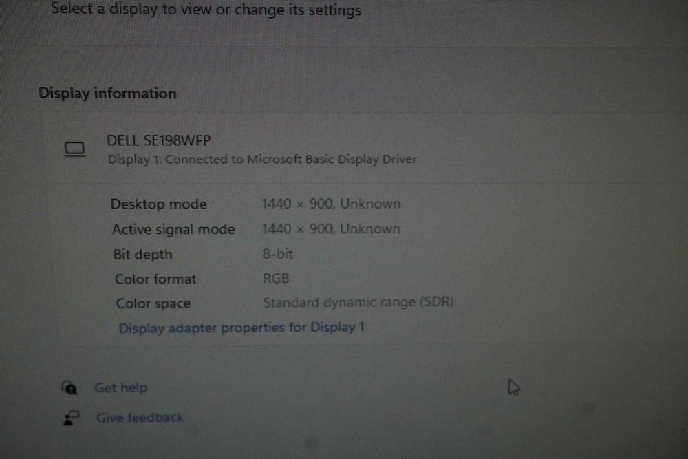 Монитори Dell 19" HD резолюция - SE198WFPV, E198WFP / САМО ЛИЧНО!