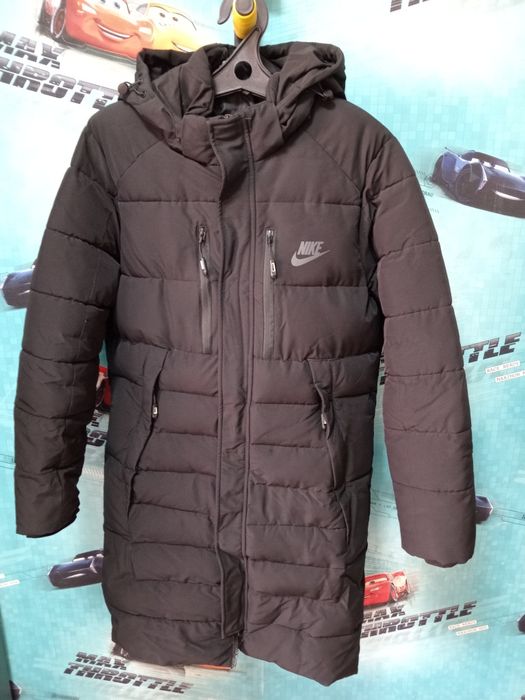 Продам куртку 44-46 рр одевал 1 сезон