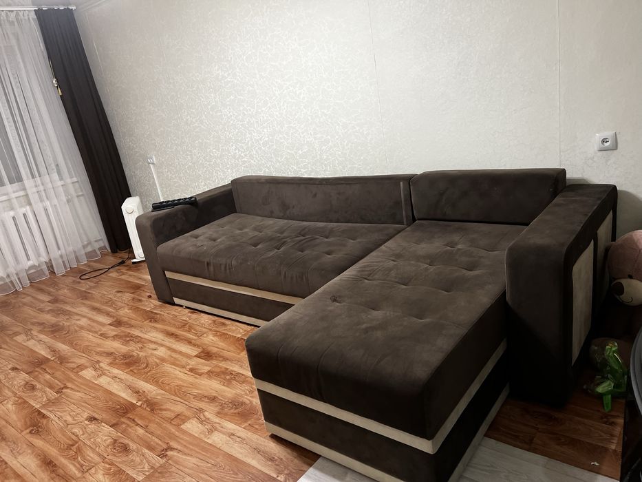 Продам диван в отличном состянии