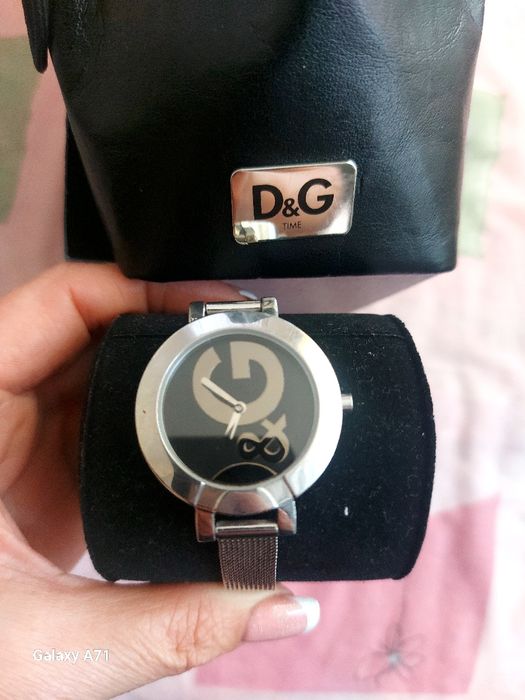 Продам ручные часы DG