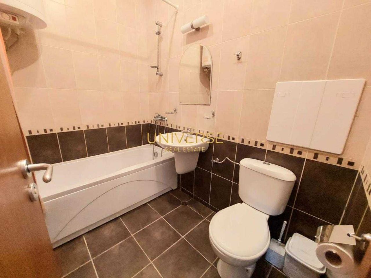 Продава се Двустаен апартамент в к.к. Слънчев бряг - 40 кв.м за 1275 €/кв.м - Снимка #12