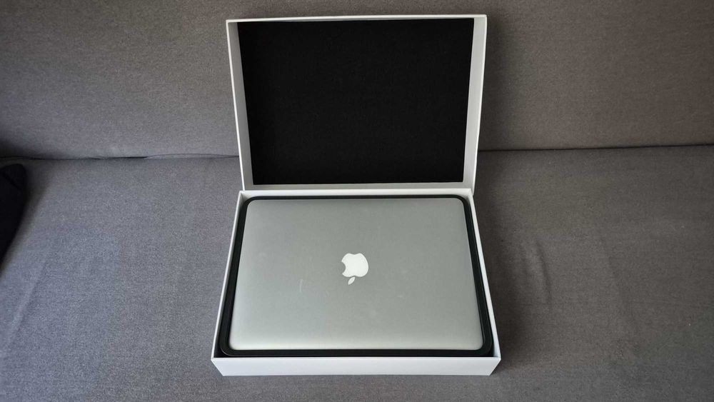MacBook Air 13-inch