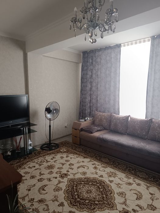 Диван :антивандал