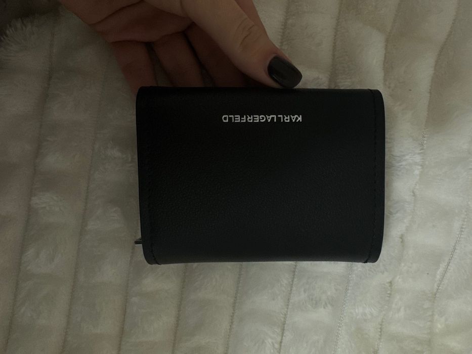 Портфейл Karl Lagerfeld