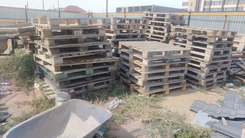 Продаётся паддоны в хорошем состоянии