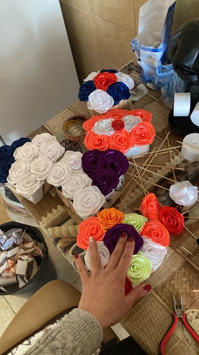 Ornamente făcute manual