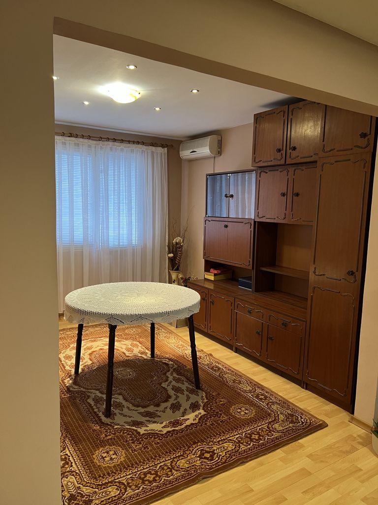 Продава се Четиристаен апартамент в Айтос - 110 кв.м за 1041 €/кв.м - Снимка #2
