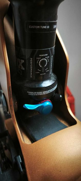 Vînd shock Fox Float DPS Performance, EVOL, custom tuned, 205 x 65mm