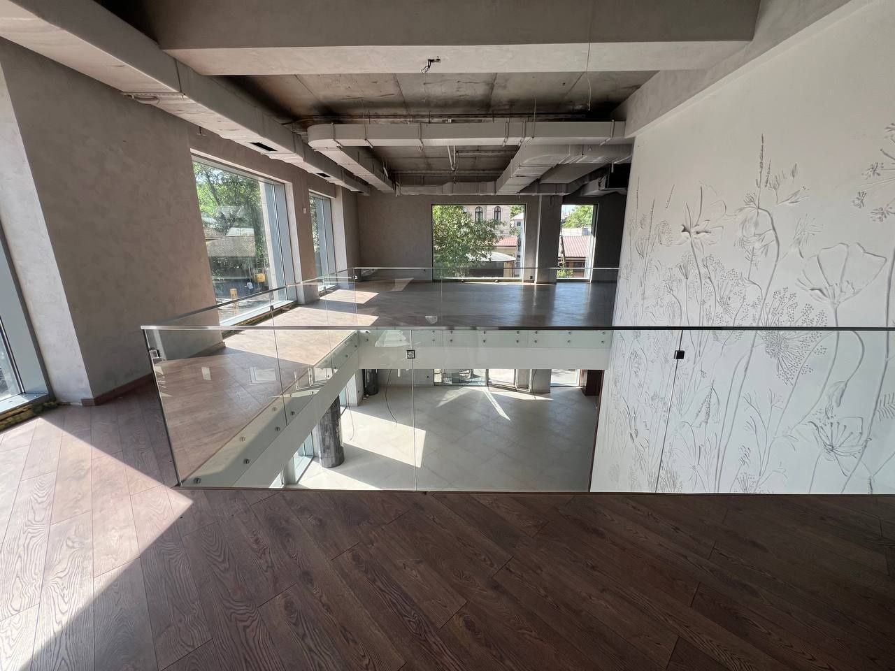 Аренда 394 м²+ Терраса 300 м² в ЖК Mirabad Avenue /Мирабад Авеню!!