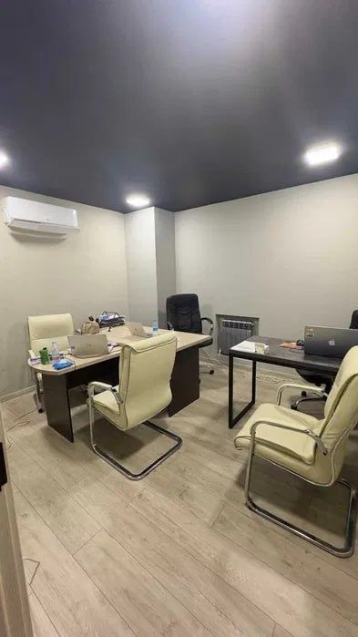 Аренда готовый офис, 167кв, ор. Akay city, Мирзо улугбек