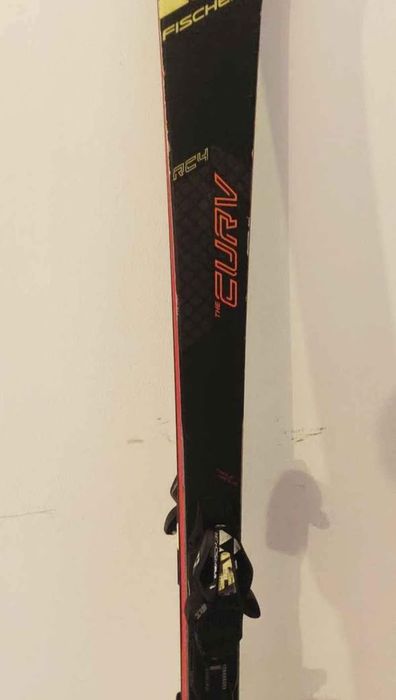 Schiuri Fischer RC4 The curve