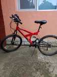 Vând Bicicleta 24 "