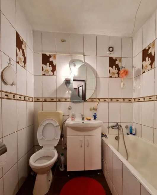 Дава се под наем Тристаен апартамент в Пловдив, Център - 75 кв.м за 183.6 € - Снимка #6