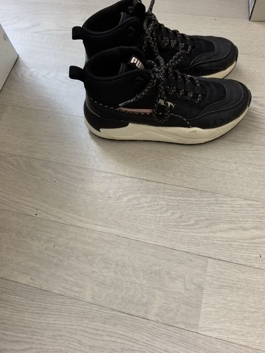 Зимни спортни обувки