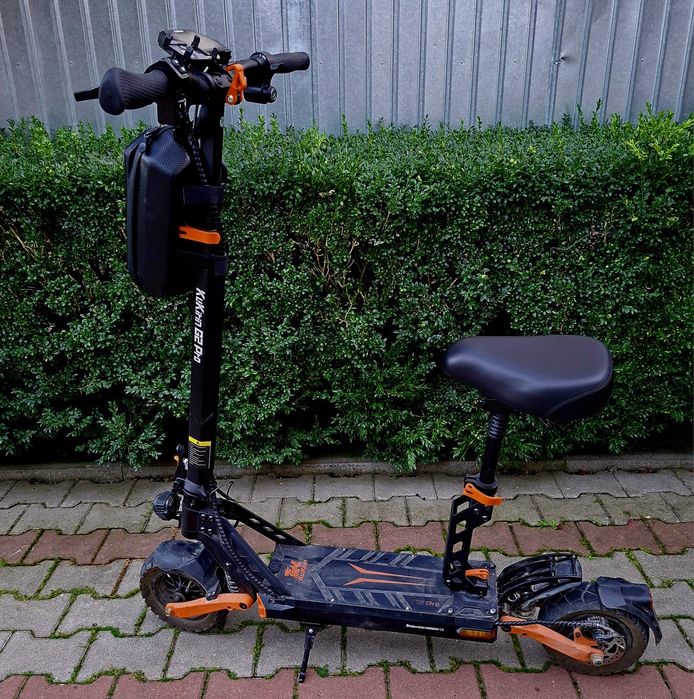 Vând trotineta electrica kukirin G2 Pro