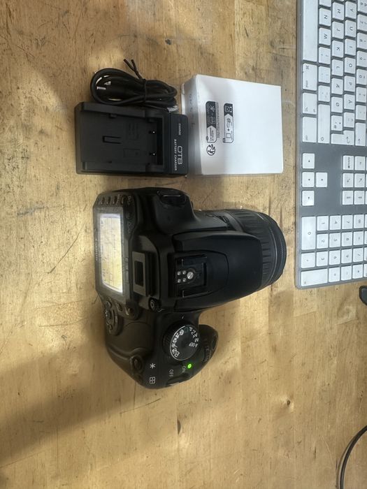 Aparat foto canon eos 400d