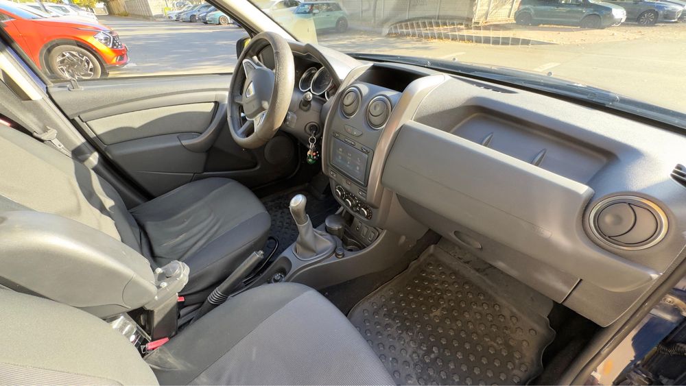 Dacia Duster 2017 - primul proprietar - 54.000 km.