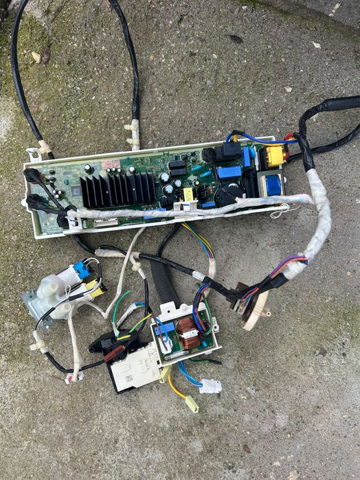 Части за пералня LG F4WN208N3E