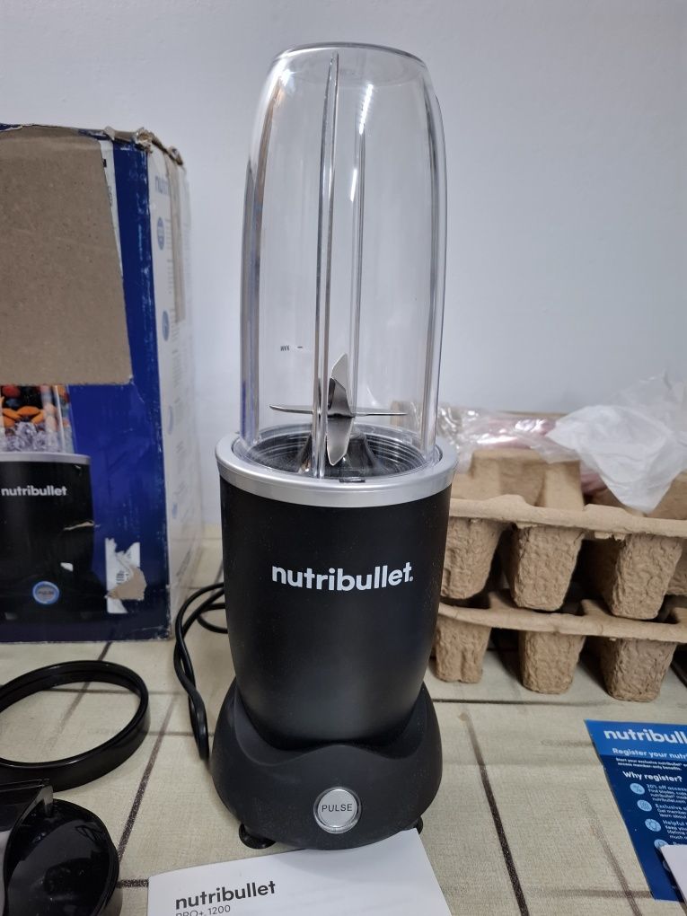 Блендер Nutribullet Pro Pulse 1200W NB120MB. черен