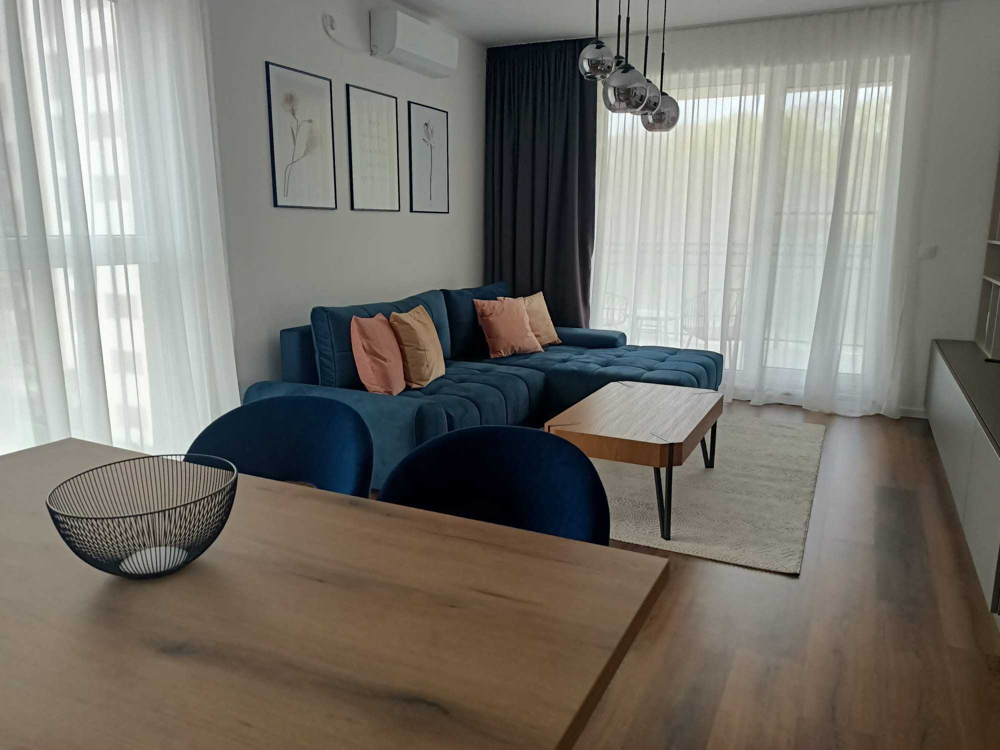 Apartament deosebit cu 2 camere, de inchiriat