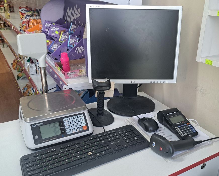 Продавам Компютър за 2500лв