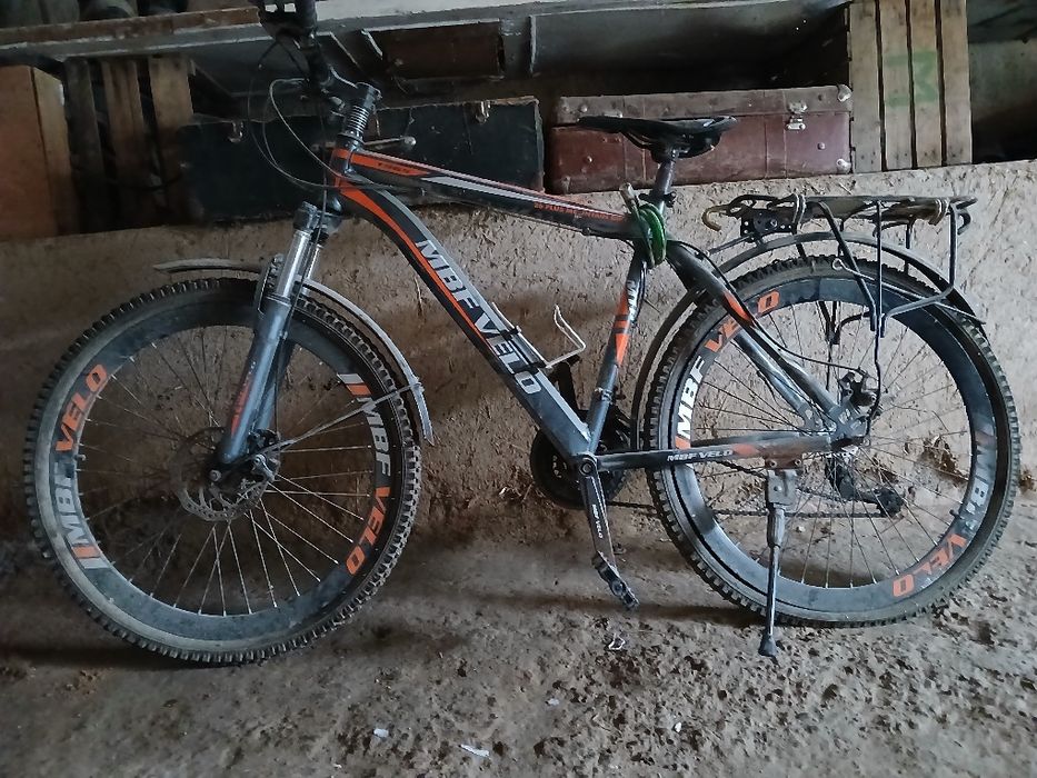 Velosiped sotiladi baloni teshilgan kamera qo‘yish kere bo‘ldi