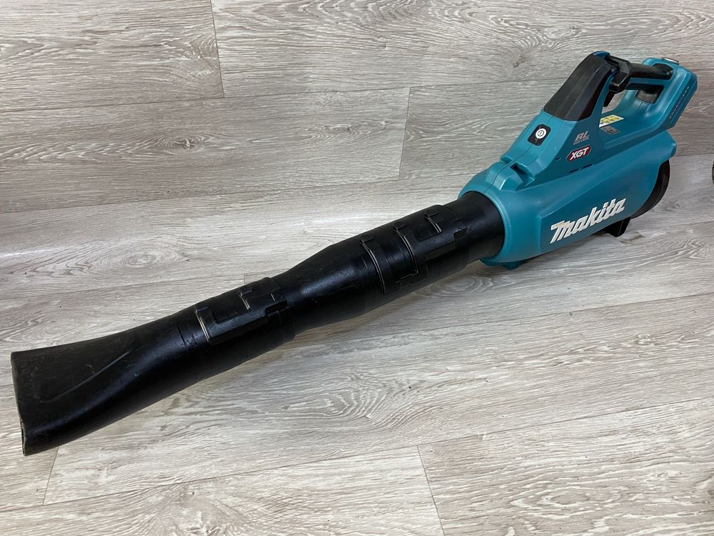 Suflanta Makita UB001G XGT