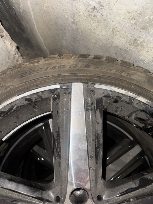 Anvelope cu jante de iarna Pirelli 225/40 R19