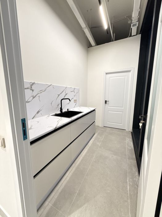 Премиум офис в Nestone | 17 этаж | 171 м² | Панорама города