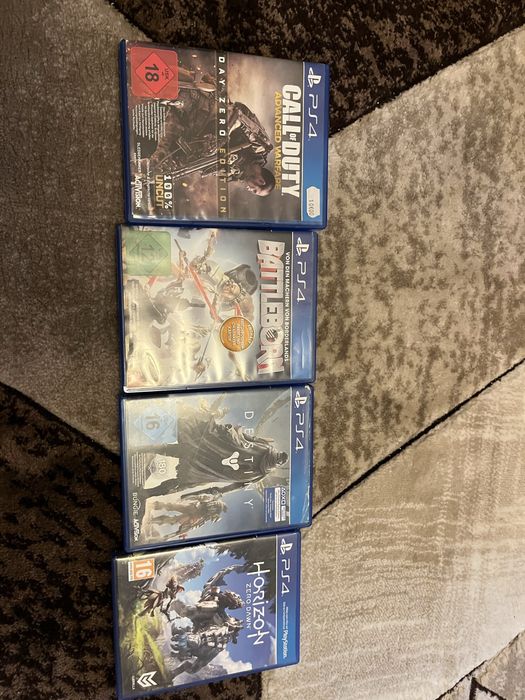 Ps4 cu 2 console