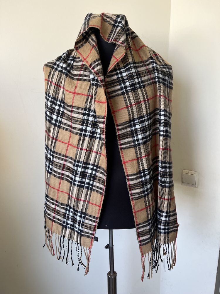 Fular Burberry print , 100% lână