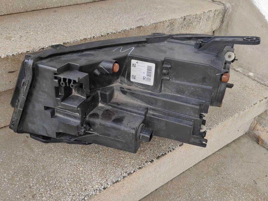 Фарове Jeep Compass ляв десен / Фар Compass халогенни Оригинални