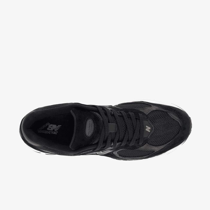 Оригинални маратонки New Balance 2002