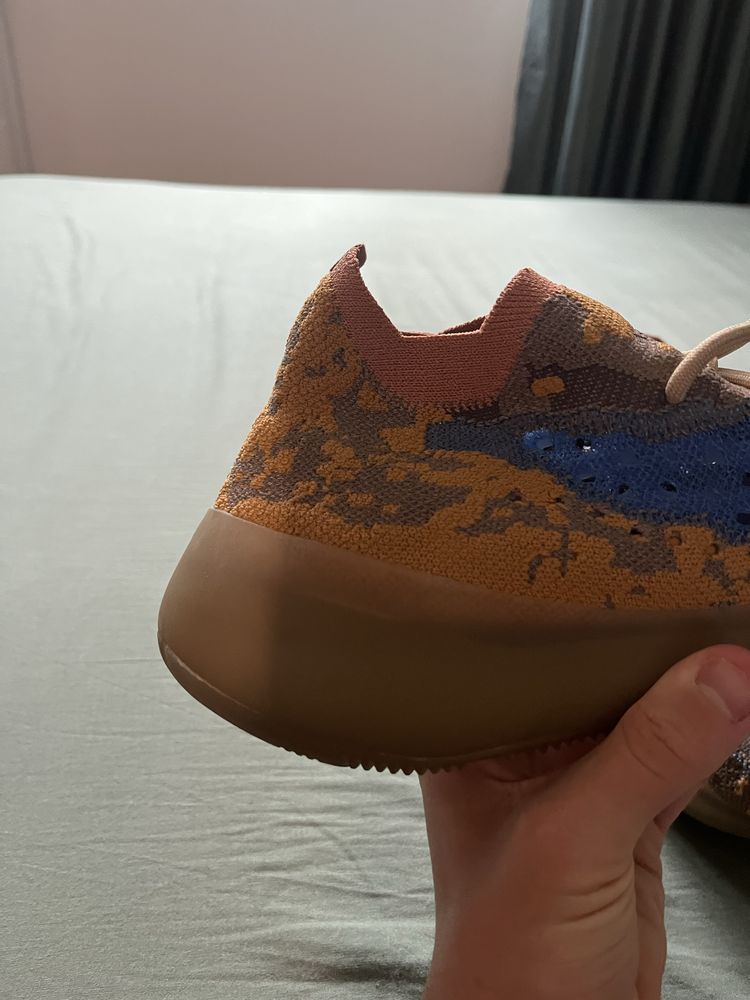 Yeezy 380 marimea 44