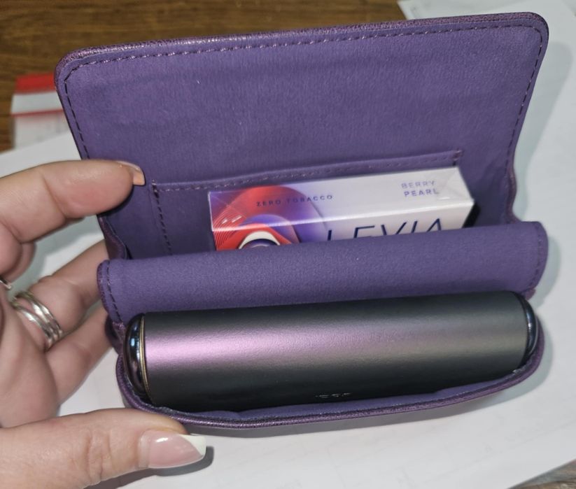 Suport din piele + pachet iqos