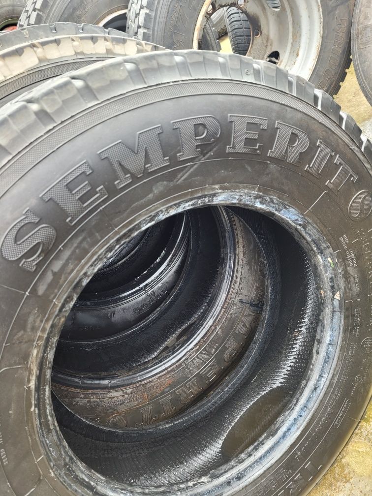Anvelope Trailăr, Semperit 235/75 R17.5