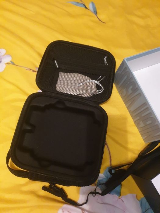 Binoclu de vânătoare