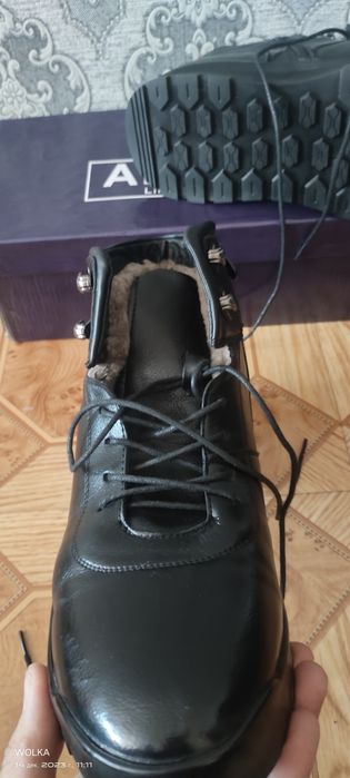 Ботинки и полу ботинки