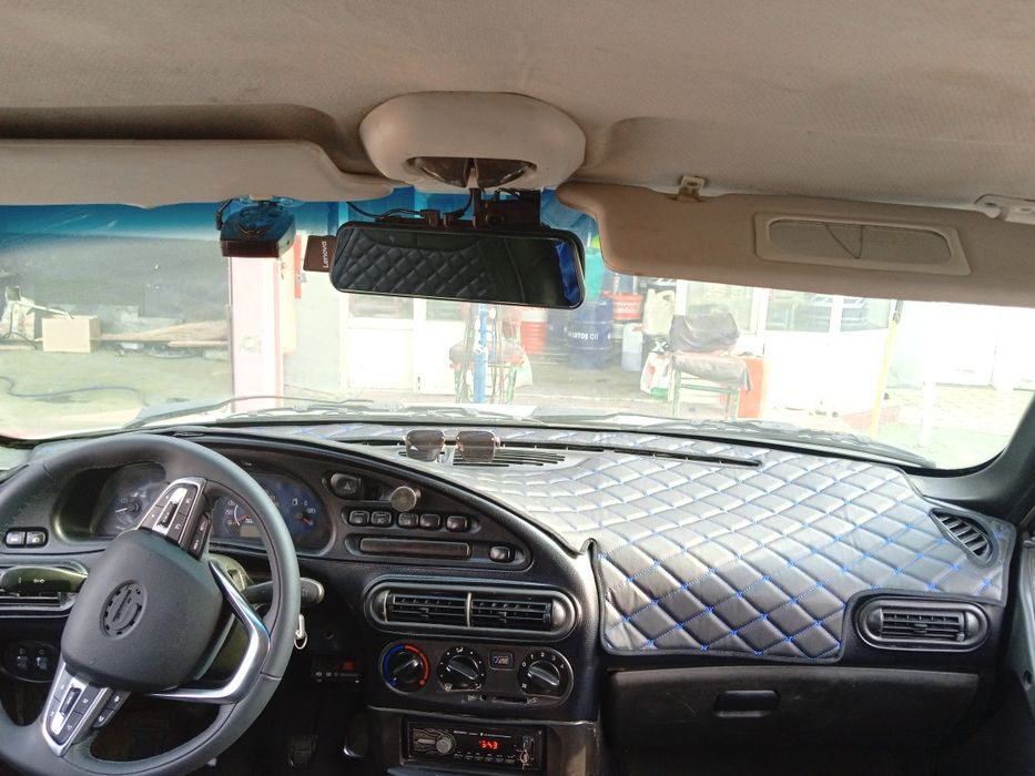 Нива Шевроле 205