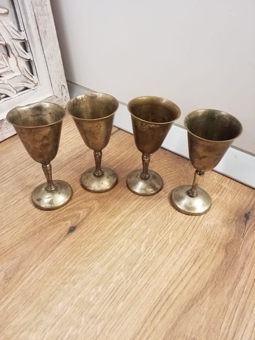 Set 4 pahare din alamă Toledo-Spania.