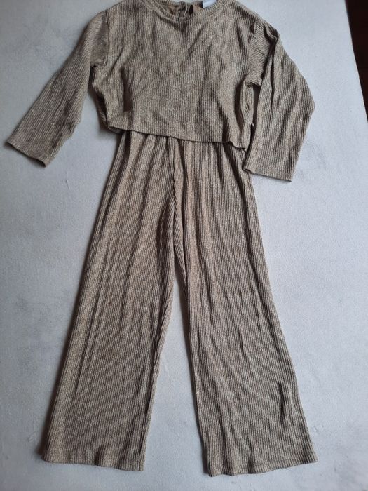 Плетен гащиризон Zara 122см и коледна рокля 3,4 години