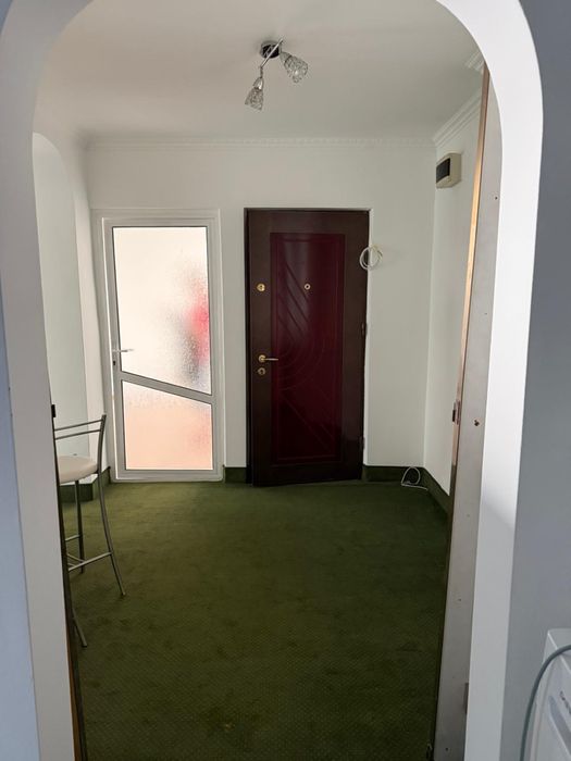 Vand apartament 2 camere