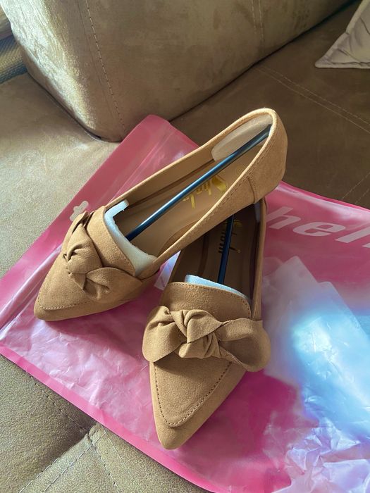 Обувки, балерини,