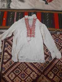 Български носии и пояси