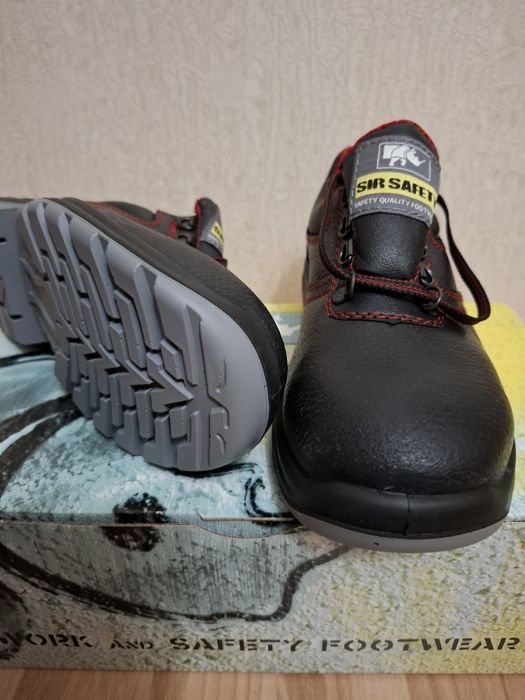 Работни   обувки